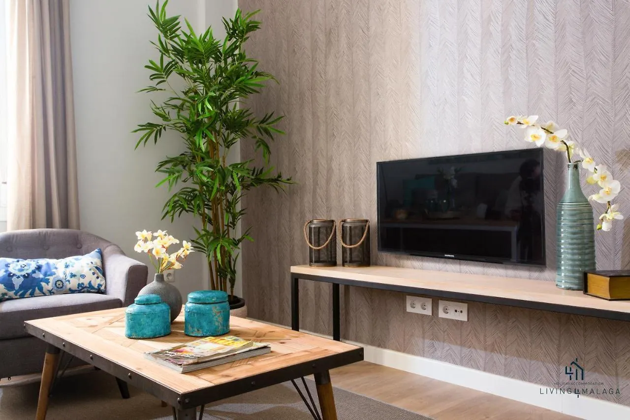 Living4Malaga New Marina Square Apartment