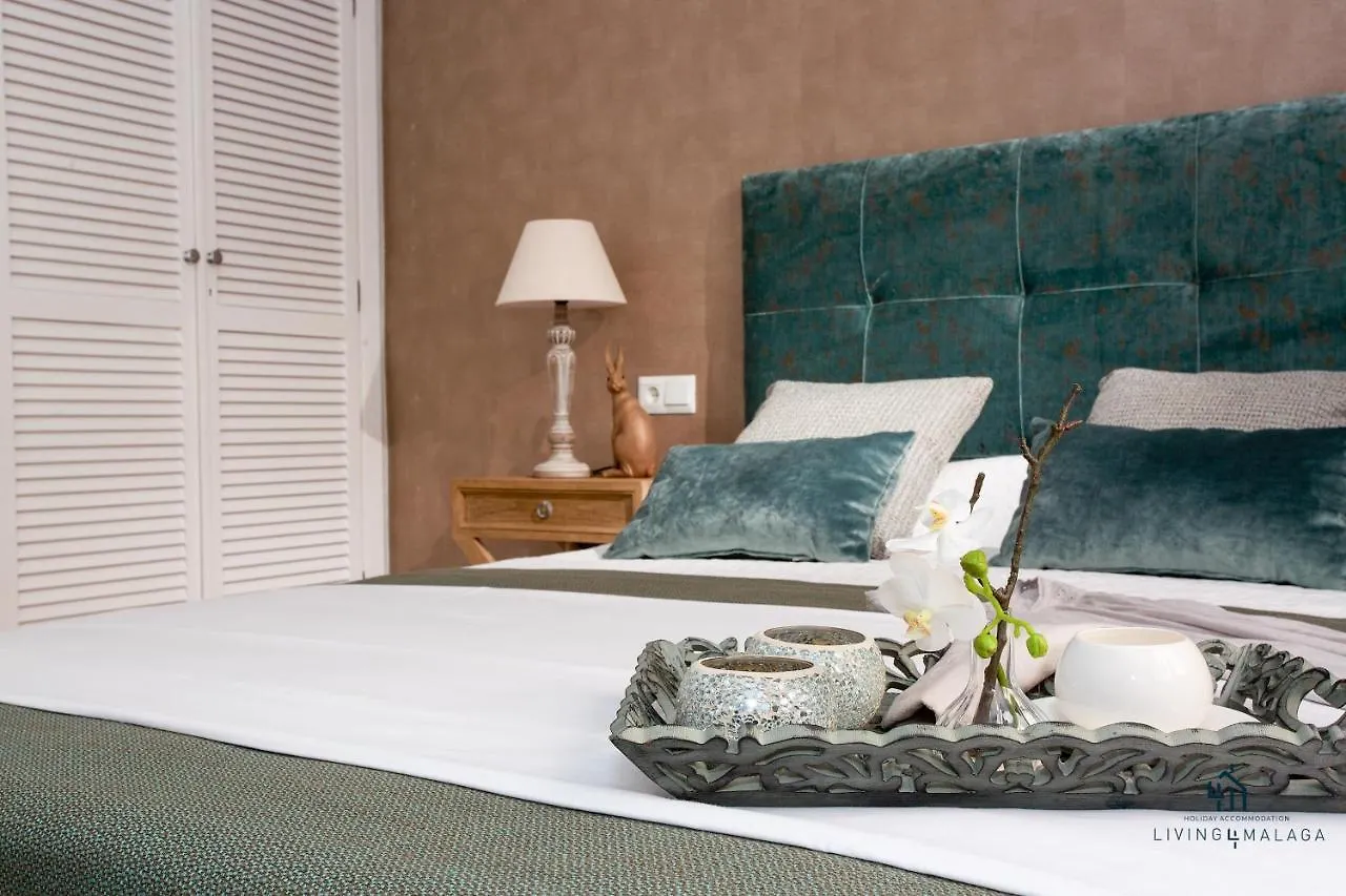 Living4Malaga New Marina Square Apartment 0*, Malaga