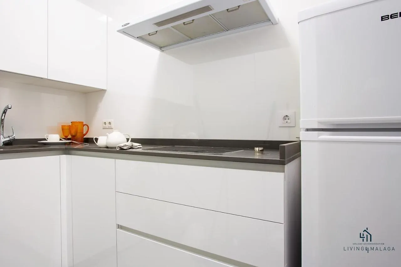 Living4Malaga New Marina Square Apartment